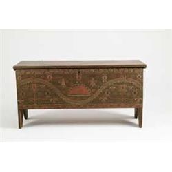 LIFT TOP BLANKET CHEST WITH PAINT DECORATION.