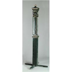 COLUMN SHAPED CAST IRON HITCHING POST.