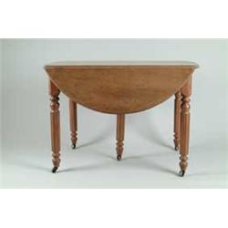 VICTORIAN DROP LEAF BANQUET TABLE.