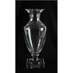 CLEAR GLASS VASE POSSIBLY STEUBEN.