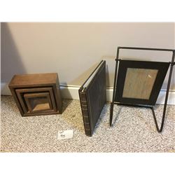 Display Shelves & Photo Pieces