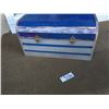 Image 2 : Vintage Wood Trunk