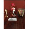 Image 1 : Baseball Items