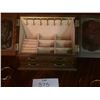 Image 4 : Vintage Jewellery box & watches