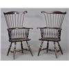 Image 2 : Pair of Wallace Nutting Comb Back Windsor Chairs
