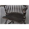 Image 4 : Pair of Wallace Nutting Comb Back Windsor Chairs