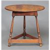 Image 1 : Wallace Nutting Tri-Leg Table