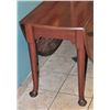 Image 4 : George II Style Drop Leaf Table