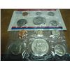 Image 1 : 1977 US MINT SET (UNC) P/D (WITH ENVELOPE)