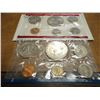 Image 2 : 1977 US MINT SET (UNC) P/D (WITH ENVELOPE)