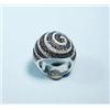 Image 1 : An unusual 18 kt. white gold and diamond cocktail ring. Top with a swirl design of alternating ro…
