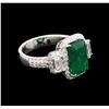 Image 2 : 3.57ct Emerald and Diamond Ring - 14KT White Gold