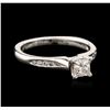 Image 2 : 14KT White Gold 0.66ctw Diamond Ring