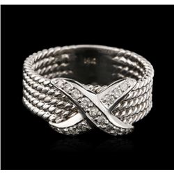 14KT White Gold 0.18ctw Diamond Ring