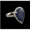 Image 2 : 14KT White Gold 14.46ct Sapphire and Diamond Ring