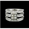 Image 1 : 18KT White Gold 0.90ctw Diamond Ring