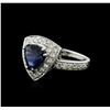 Image 2 : 18KT White Gold 2.25ct Sapphire and Diamond Ring