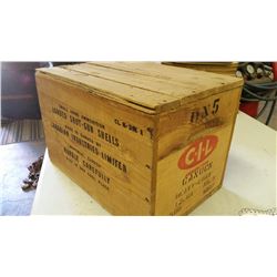 C-I-L Shotgun Shell Wooden Crate w/ Lid