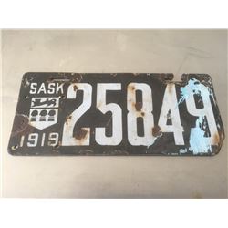 1919 Sask. Porcelin license Plate