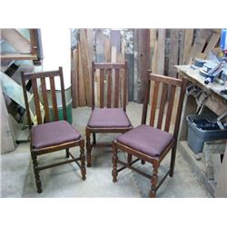 1/4 Cut Oak Dining Room Chairs (3) Original Condition