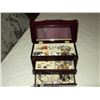 Image 1 : Vintage Jewelery 3 boxes
