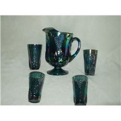 Holly & Grape Pitcher Set
