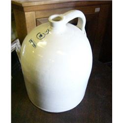 Beehive Redwing Finger Jug 3 gal.