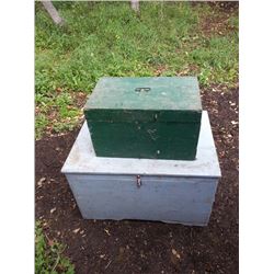 Green Dovetail Box & Grey Blanket Box