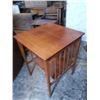 Image 1 : 1/4 Cut Oak Parlour Table