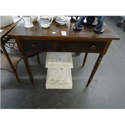 Mahogany Knee Hole Desk