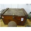 Image 1 : Old Wood Box