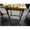 Image 1 : Vintage Oak Table