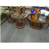 Image 1 : Round Mahogany Coffee & End Table Set