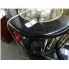 Image 2 : Black Lacquer Coffee & End Table Set