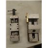 Image 2 : Lot of (2) Small Vises