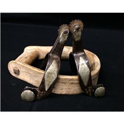 Kelly Bros. & Parker Spurs (1909-1919)