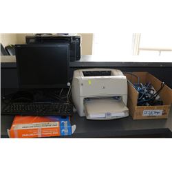 LOT OF COMPUTER ACCESSORIES