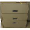 Image 1 : 3 DOOR LATERAL FILING CABINET