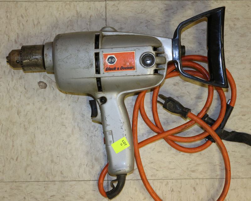 BLACK & DECKER 7250 1/2" REVERSING DRILL
