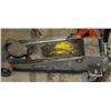 Image 1 : 3 1/2 TON HEAVY DUTY UTILITY  JACK