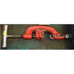 RIDGID 360 PIPE CUTTER