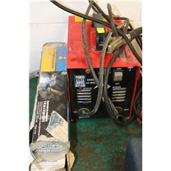 POWERFIST 8080673AC WELDER W/ 1/8"x14" ELECTRODES