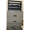 Image 1 : 4-SHELF FILING CABINET
