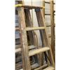 Image 1 : 5FT WOODEN LADDER