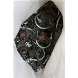 BAG W/ 29- 1 1/4" X 1 1 /2" MECHANICAL TEE