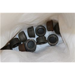 BAG W/ 14- 1 1/4" CAP