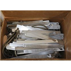 BOX OF SWAY BRACES