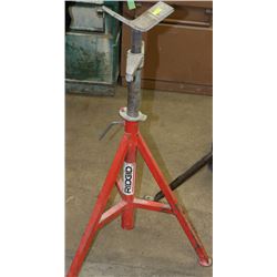 PIPE STAND