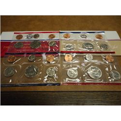1986 & 1987 US MINT SETS P/D (WITH ENVELOPES)