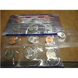 1996 US MINT SET (UNC) P/D (WITH ENVELOPE) INCLUDES 1996-W ROOSEVELT DIME